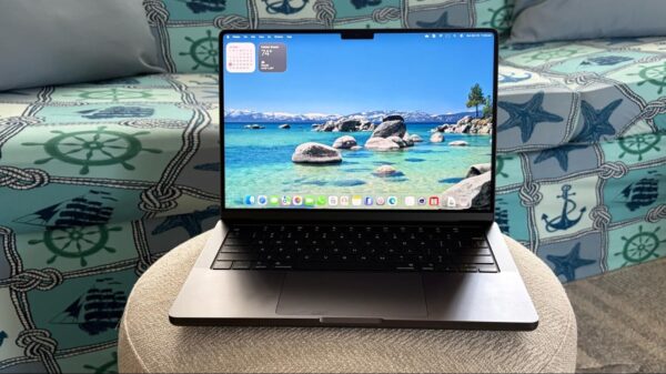 מחשב נייד Apple MacBook Pro M5 PRO 18-Core CPU 20-core GPU 1TB SSD 48GB 16.2" (3456x2234) Liquid Retina XDR MacOS SPACE BLACK